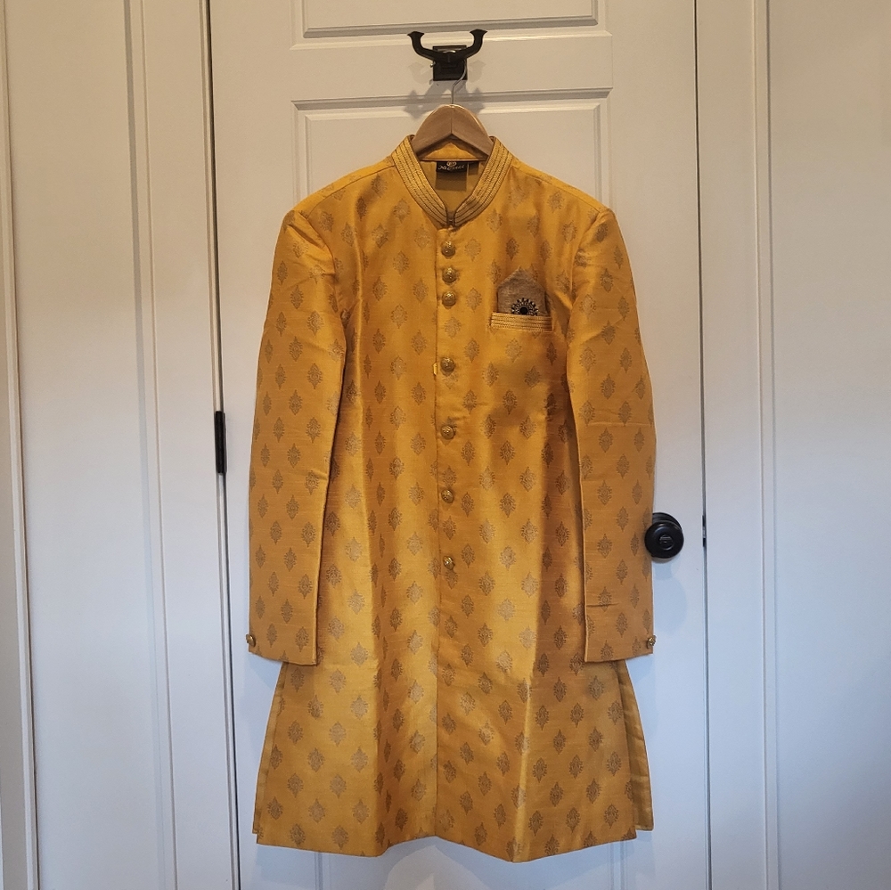 Men's Indian Tunic Sherwani Set